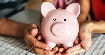 5 Tips Keuangan Cepat Beli Rumah Untuk Pasangan Baru Menikah