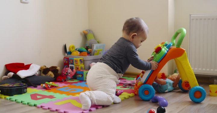 Mainan Baby Walker Cocok Untuk Latihan Berjalan Juga Nih Moms!