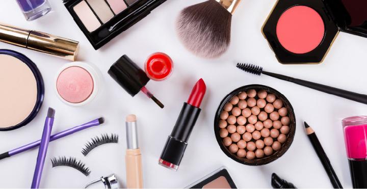 Untuk Wanita Tersayang, Bingkisan Kosmetik Ini Pasti Membuatnya Berbinar