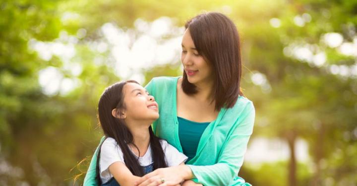 Manfaat Ngobrol Dengan Anak Menanamkan Nilai Positif