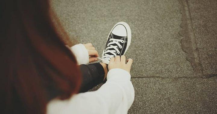 Cara Cuci Sneakers