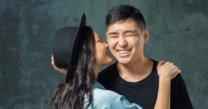 cara membuat suami bahagia ketika pulang kerja