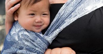 5 Gendongan Bayi Yang Banyak Digunakan Oleh Ibu Muda Saat Ini